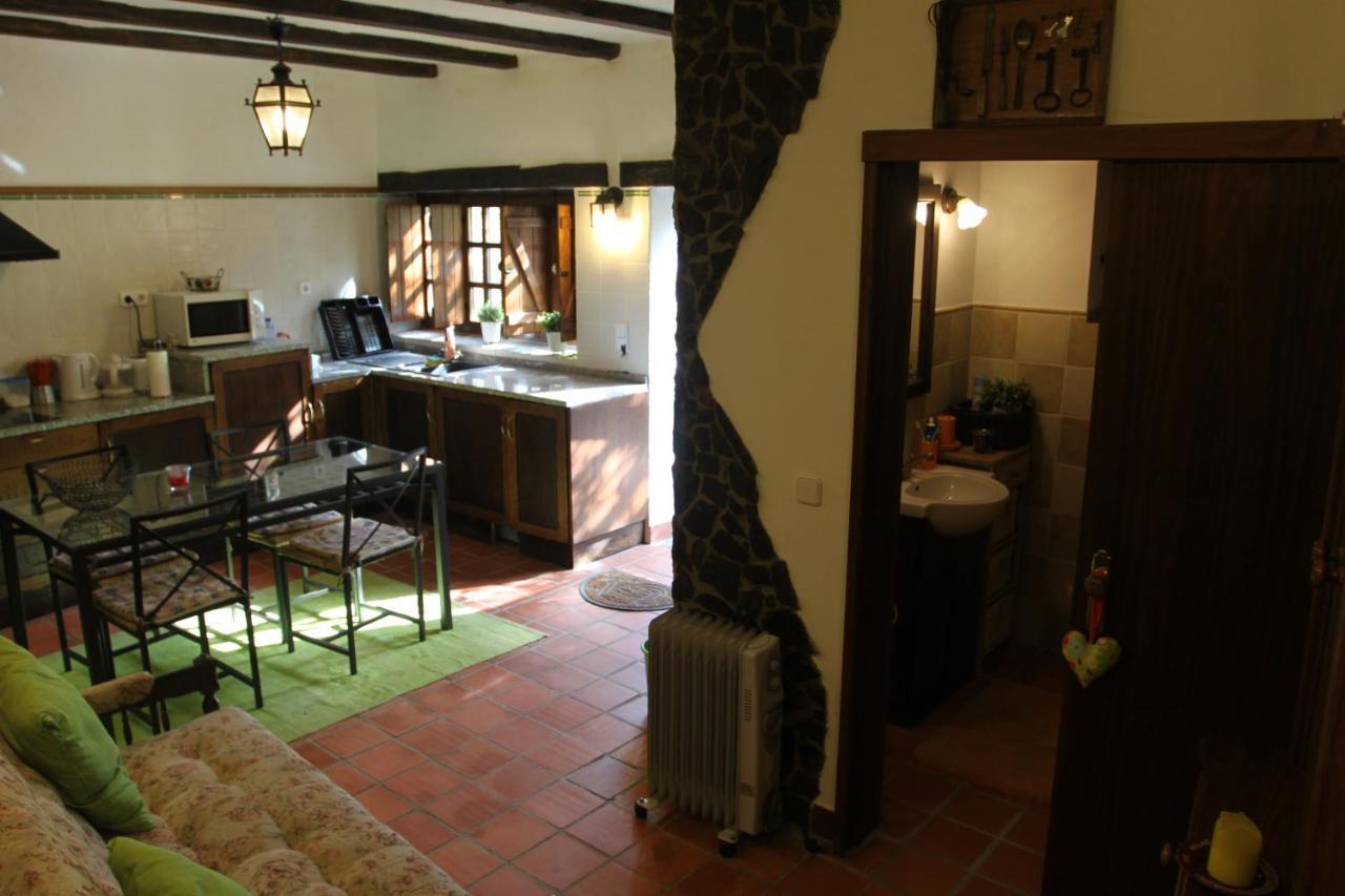 Casa Em Xisto Na Serra Da Lousa, Gondramaz Kültér fotó